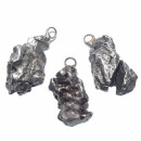 Meteorit Anhänger mit einer Metallöse mit Echtheitszertifikat ca. 15 - 20 mm ca. 5,5-8 g
