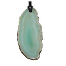 Achatscheibe Anh. in GRÜN mit schwarzem Textilband...