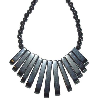 Hämatit Kette Kugel 4 mm Länge 45 cm mit Karabinerverschluss  Cleopatra