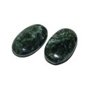 Serafinit Klinochlor flacher Trommelstein ca. 30 x 45 mm...