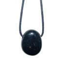 Turmalin schwarz / Schörl Trommelstein Tropfen gebohrt (2,5 mm) ca. 30 x 20 mm Anhänger Edelstein