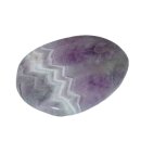Amethyst flacher Trommelstein Massagestein zum Auflegen ca. 55 x 40 mm