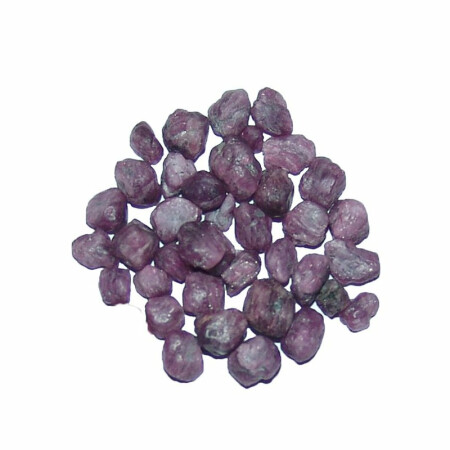 Rubin10 g  kleine Rohstücke Rohsteine ca.5 - 10 mm, ca. 6 - 10 Steine