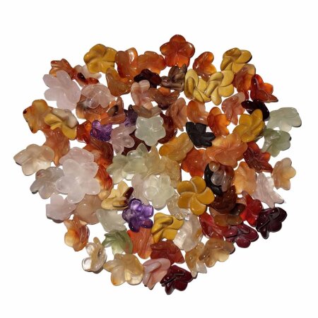 Blumen/Blüten kleine Anhänger mit Bohrung, verschiedene Steinarten ca. 15 - 20 mm